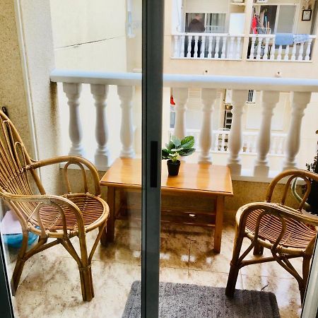 Apartamento Compartido - Solo El Dormitorio Es Privado Τορεβιέχα Εξωτερικό φωτογραφία